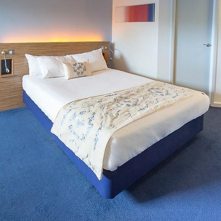 Redwings Lodge Wolverhampton Central Экстерьер фото