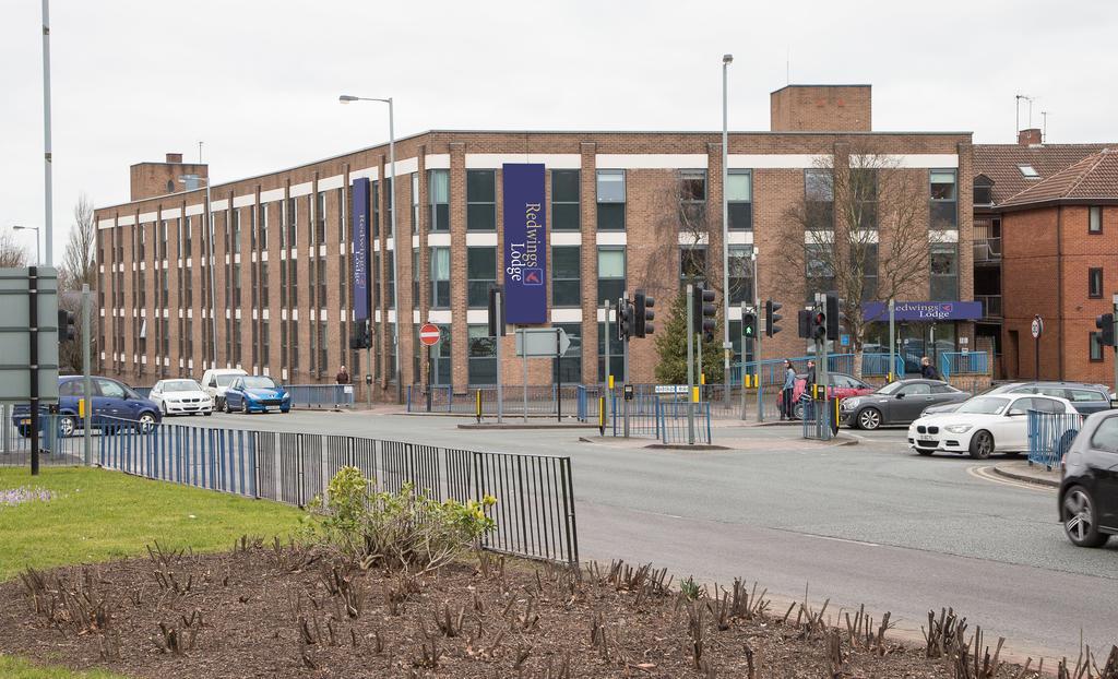 Redwings Lodge Wolverhampton Central Экстерьер фото