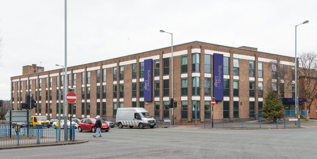 Redwings Lodge Wolverhampton Central Экстерьер фото