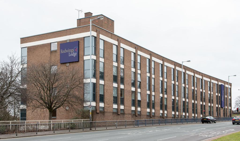 Redwings Lodge Wolverhampton Central Экстерьер фото