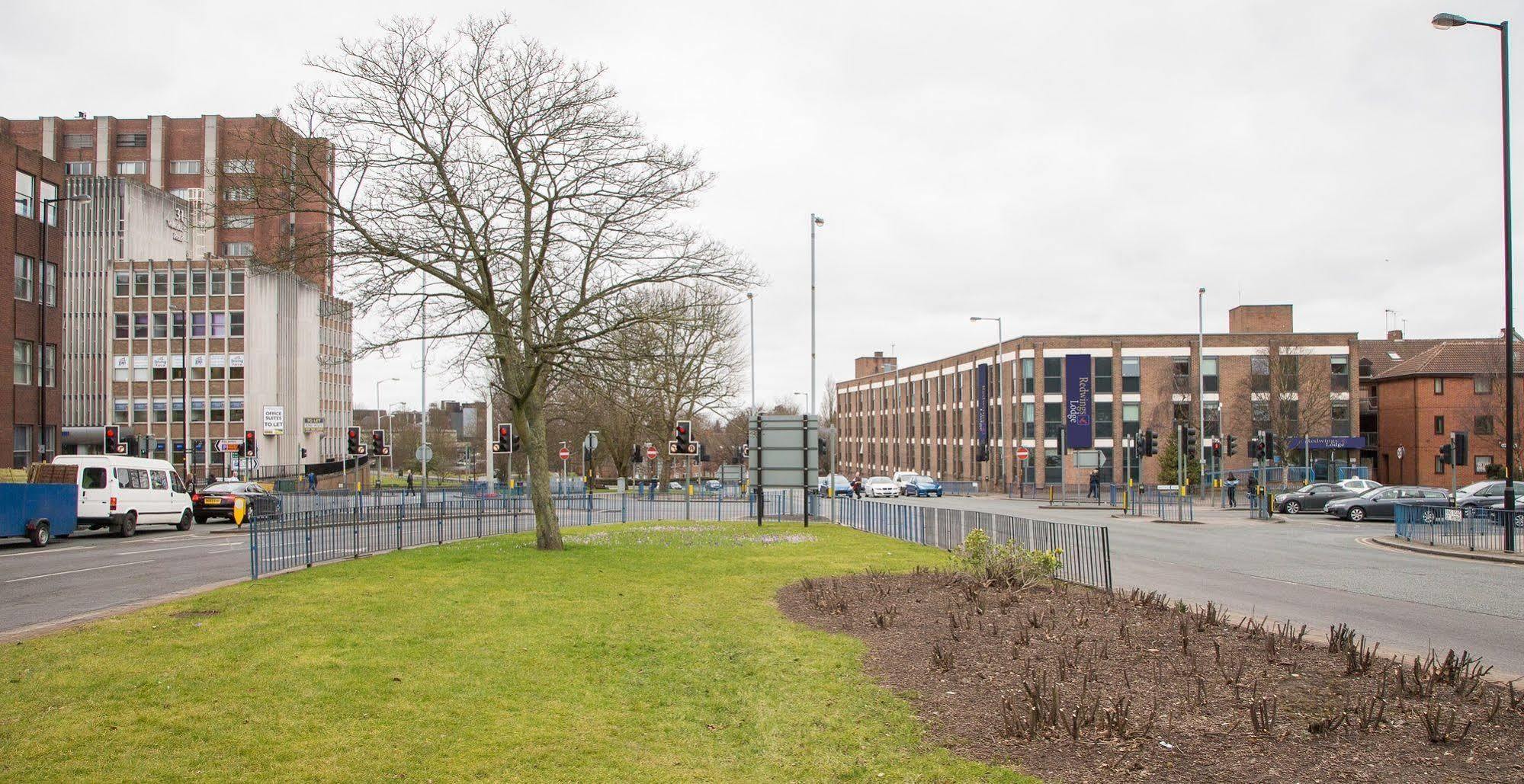 Redwings Lodge Wolverhampton Central Экстерьер фото